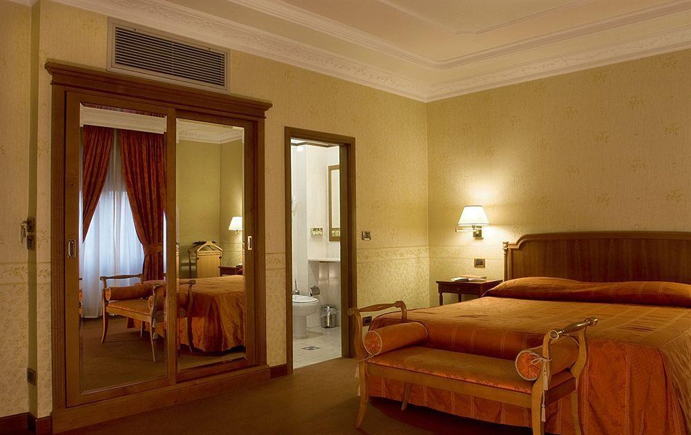 פירנצה Strozzi Palace Hotel חדר תמונה